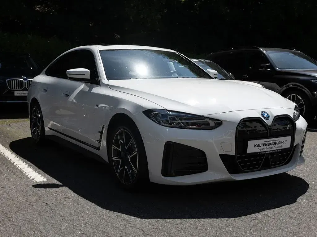 Gebraucht BMW i4 M Sport 250 kW (340 PS) 2023 Weiß Limousine