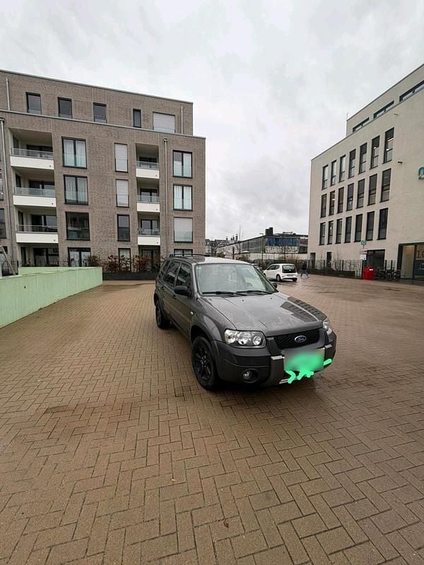 Gebraucht Ford Maverick 150 PS (110 kW) 2006 Grau SUV