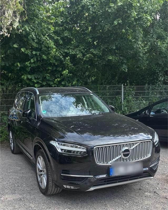 Schwarz Gebraucht 2015 Volvo XC90 SUV | 20.000 € (Fairer Preis) - Bild 1/4