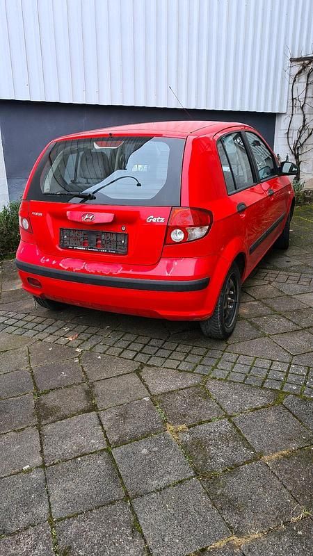 Gebraucht Hyundai Getz 75 PS (55 kW) 2005 Rot Kleinwagen