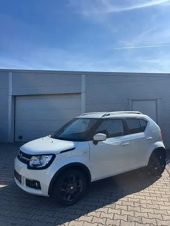 Gebraucht Suzuki Ignis 90 PS (66 kW) 2018 Weiß SUV
