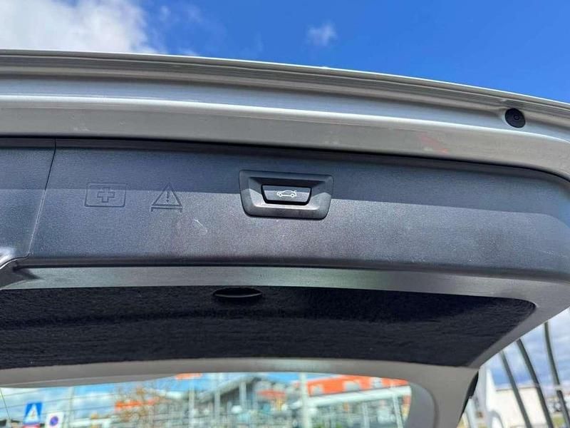 Gebraucht BMW 525 218 PS (160 kW) 2016 Silber Van