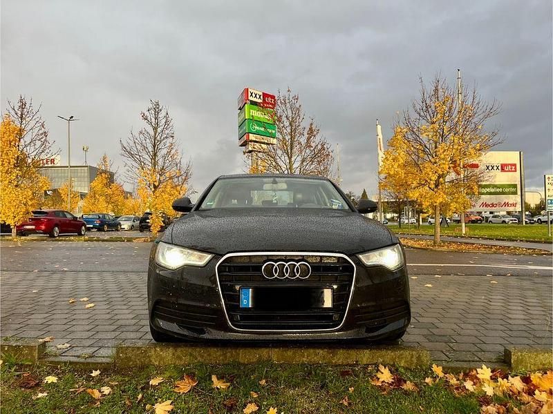 Gebraucht Audi A6 Sport 204 PS (150 kW) 2012 Schwarz Limousine