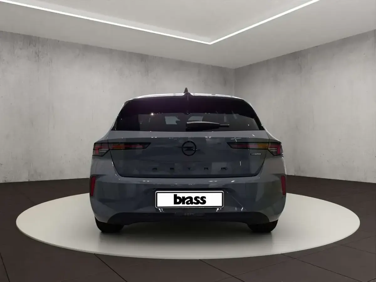 Neu Opel Astra Edition 136 PS (100 kW) 2026 Grafik grau (uni) Limousine
