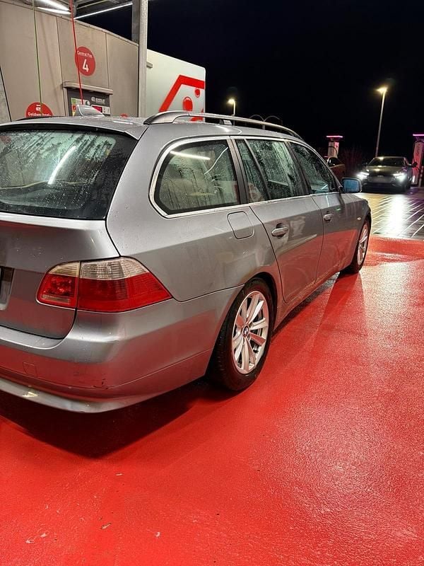 Second-hand BMW 525 177 CP (130 kW) 2005 Argintiu Break