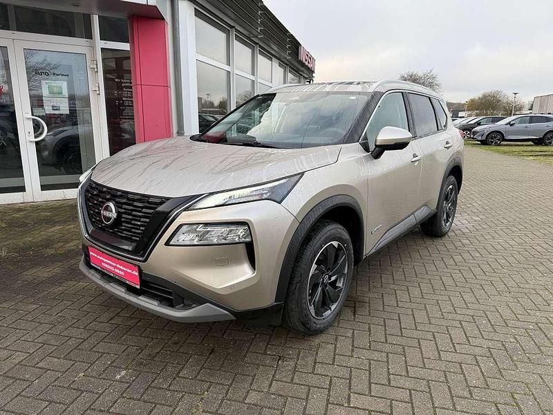 Champagne silver Neu 2025 Nissan X-Trail N-Connecta SUV | 37.990 € - Bild 1/4