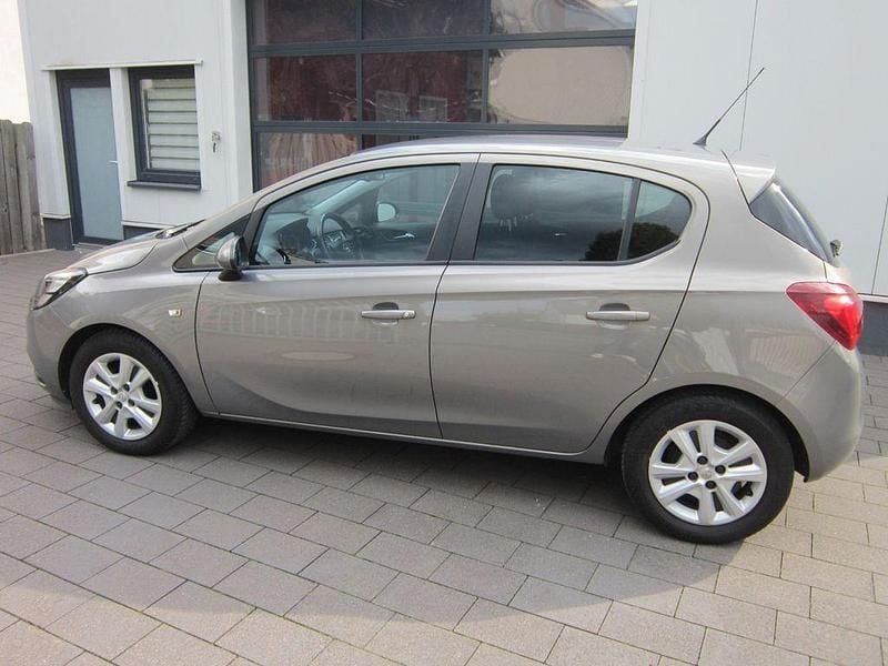 Grau Gebraucht 2015 Opel Corsa Edition Limousine | 7.999 € (Guter Preis) - Bild 1/4