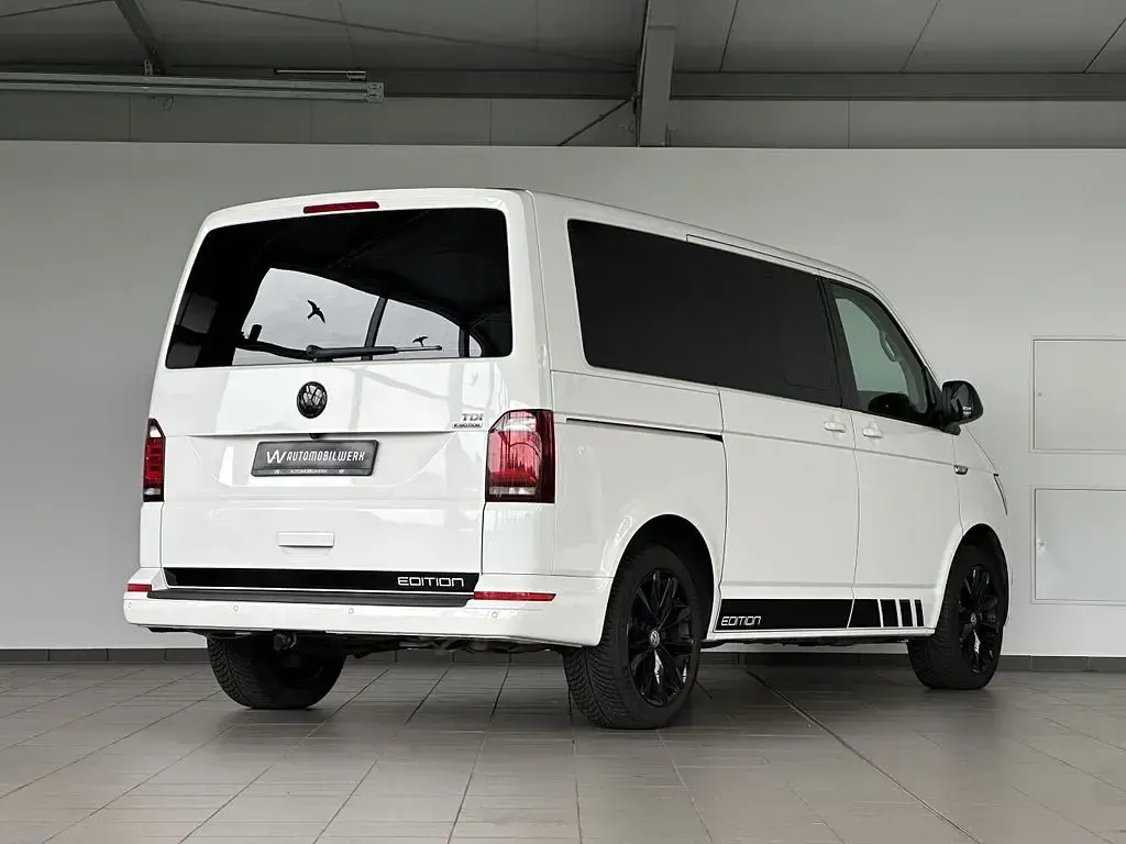 Gebraucht VW Multivan Edition 204 PS (150 kW) 2017 Weiß Van / Kleinbus