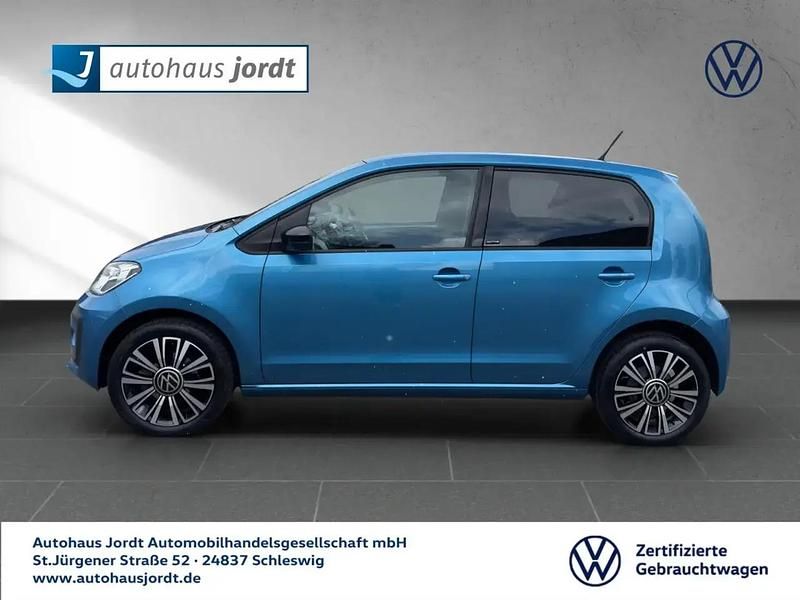 Second-hand VW up! Active 65 CP (47 kW) 2021 Albastru Hatchback