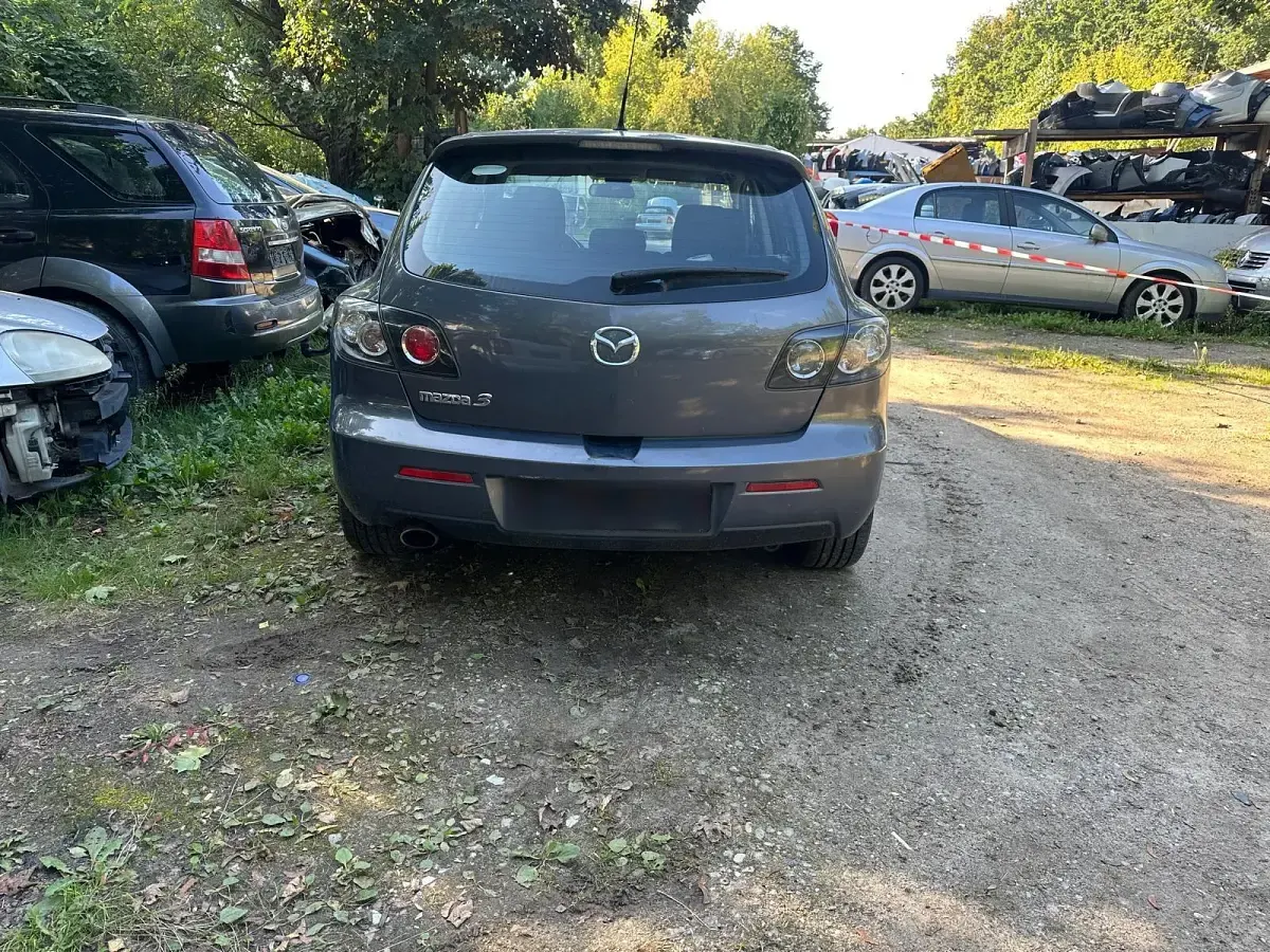 Usata Mazda 3 101 CV (74 kW) 2008 Grigio Berlina