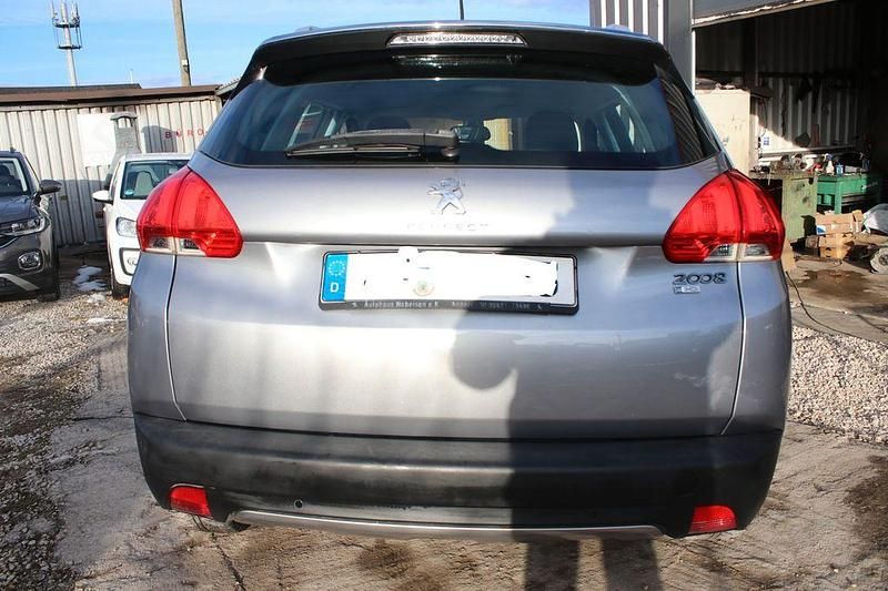 Gebraucht Peugeot 2008 Allure 114 PS (83 kW) 2015 Grau SUV