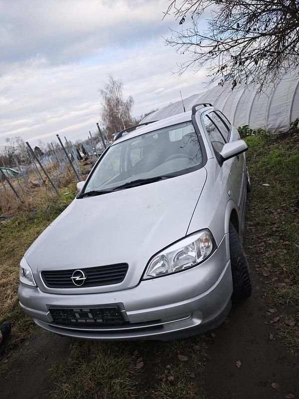 Silber Gebraucht 2003 Opel Astra Kombi | 1.300 € (Fairer Preis) - Bild 1/4