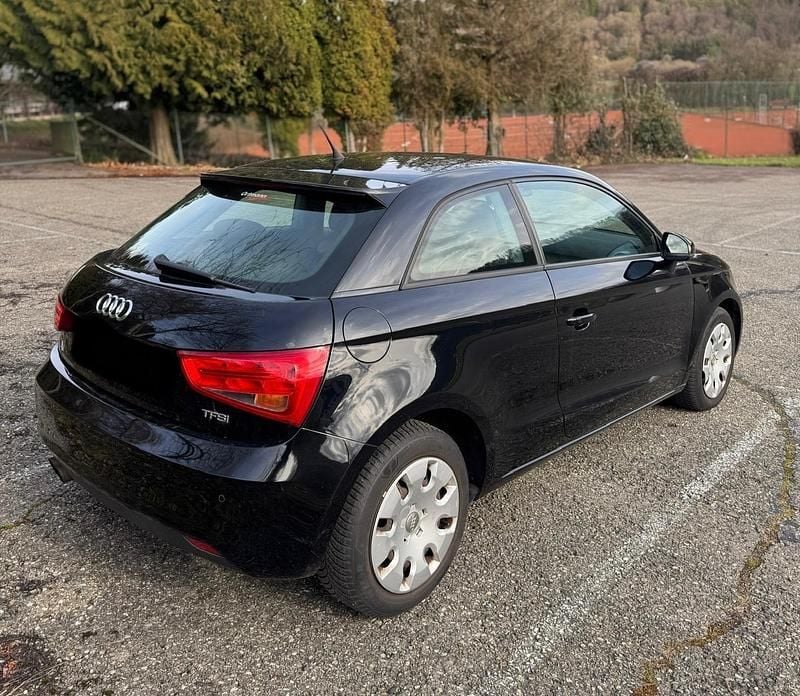 Usata Audi A1 122 CV (89 kW) 2011 Nero Utilitaria