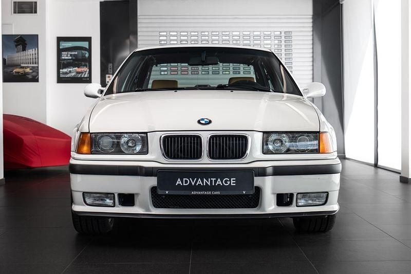 Gebraucht BMW M3 Sport Line 243 PS (178 kW) 1996 Weiß Limousine