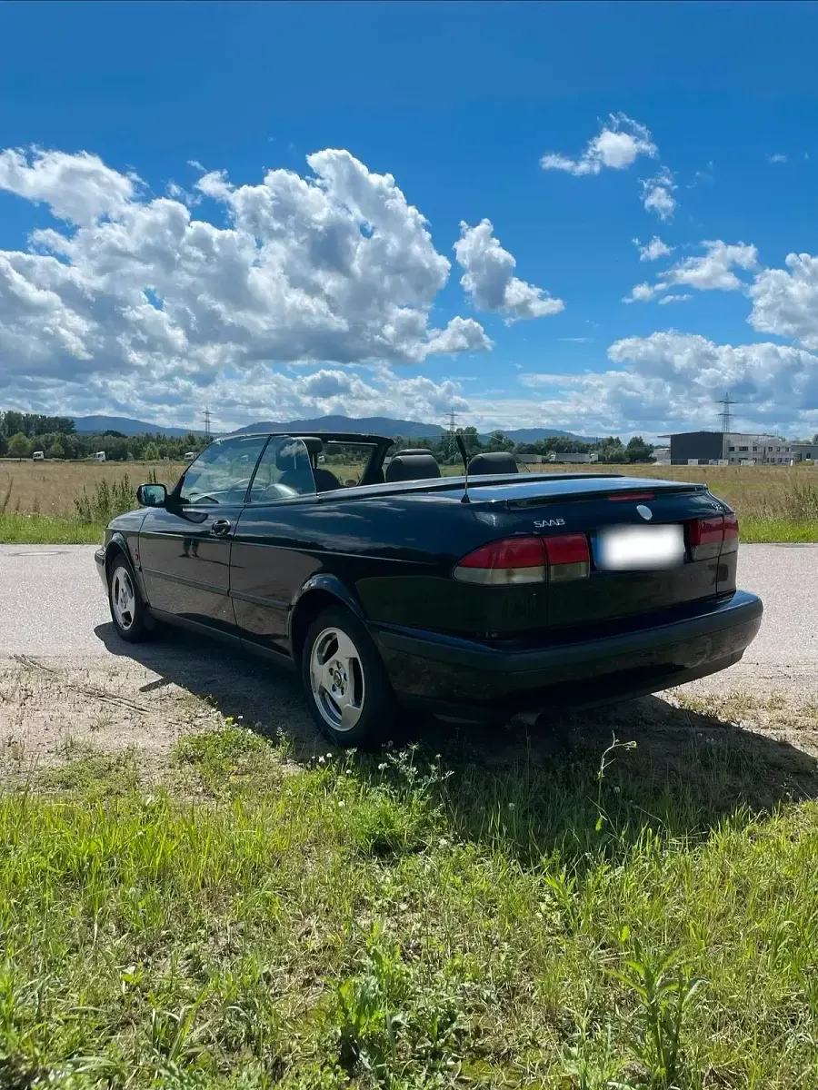 Używany Saab 9-3 Cabriolet 154 KM (113 kW) 2000 Czarny Kabriolet