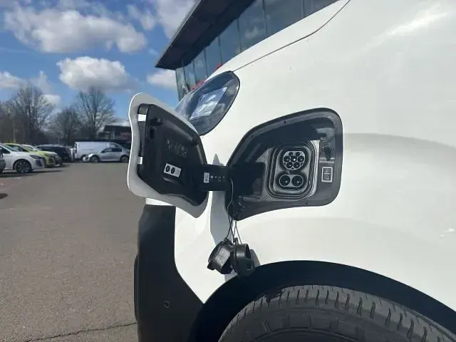 Gebraucht Citroën Jumpy 100 kW (136 PS) 2022 Van / Kleinbus