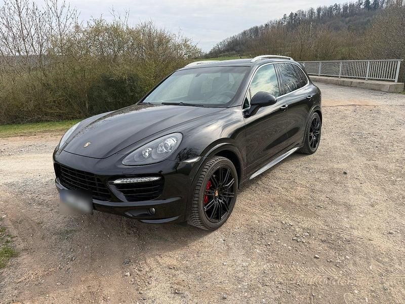 Gebraucht Porsche Cayenne GTS 420 PS (308 kW) 2012 Schwarz SUV