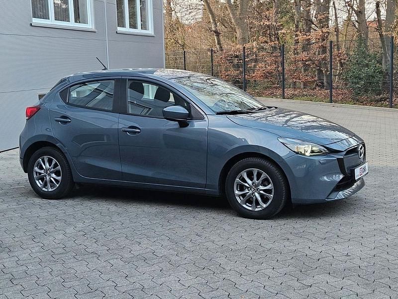 Gebraucht Mazda 2 Center-Line 75 PS (55 kW) 2024 Grau Kleinwagen