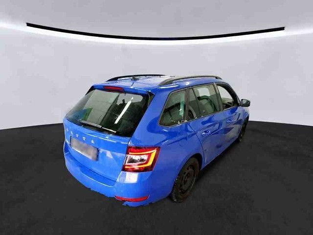 Gebraucht Skoda Fabia Ambition 95 PS (69 kW) 2022 Blau Kleinwagen