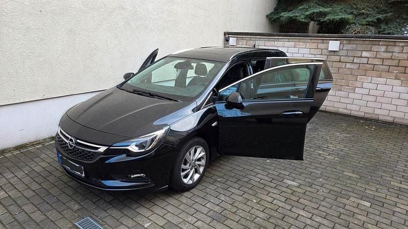 Gebraucht Opel Astra Innovation 150 PS (110 kW) 2018 Schwarz Kombi