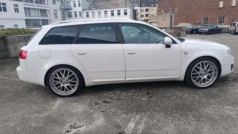 Second-hand Seat Exeo 211 CP (155 kW) 2011 Alb Cabrio