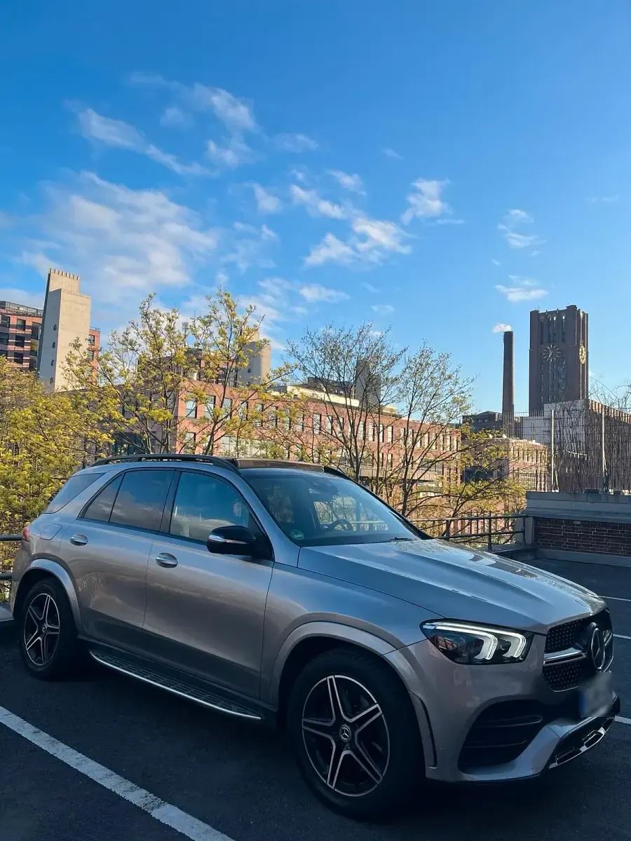 Gebraucht Mercedes GLE300 AMG 245 PS (180 kW) 2019 Grau SUV