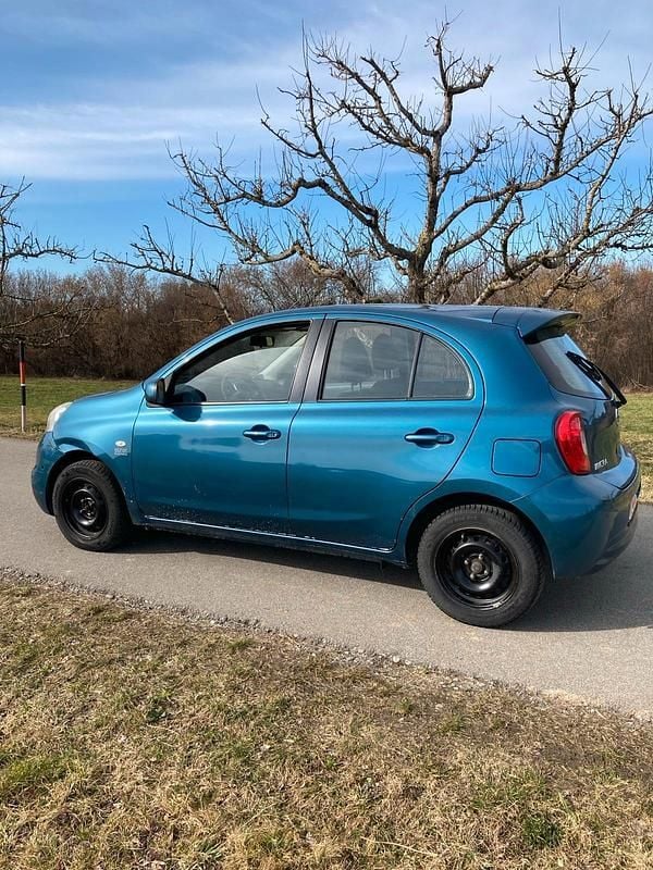 Gebraucht Nissan Micra 98 PS (72 kW) 2015 Grün Kleinwagen