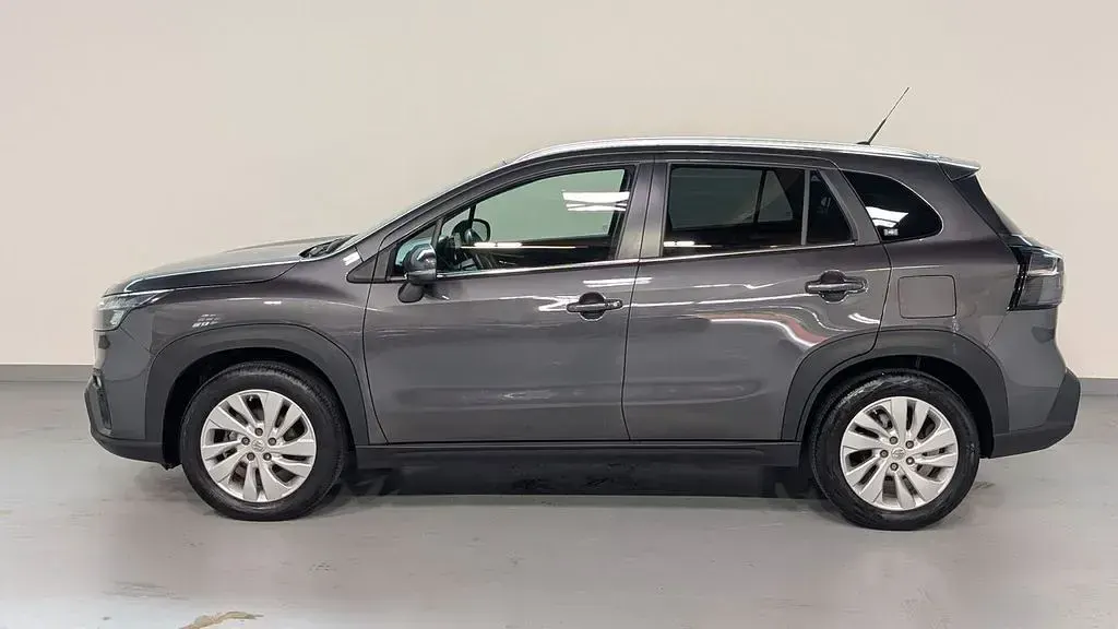 Gebraucht Suzuki SX4 S-Cross Comfort 116 PS (85 kW) 2023 Grau SUV