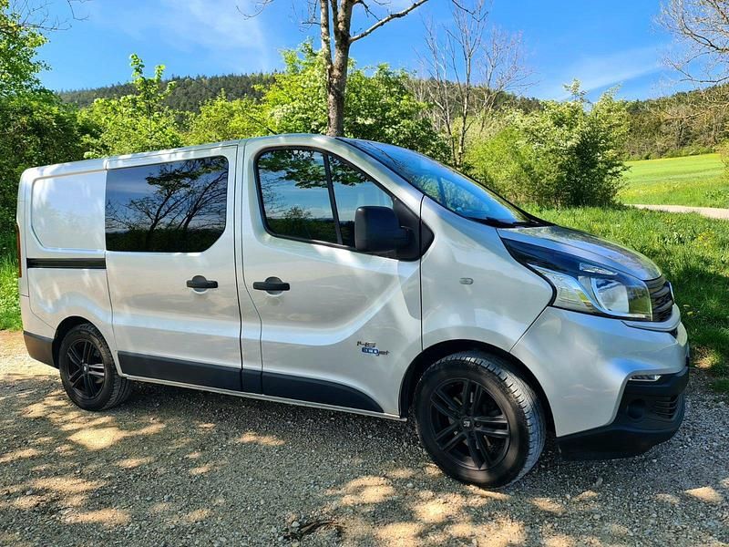 Grau Gebraucht 2019 Fiat Talento Van / Kleinbus | 13.750 € (Superpreis) - Bild 1/4