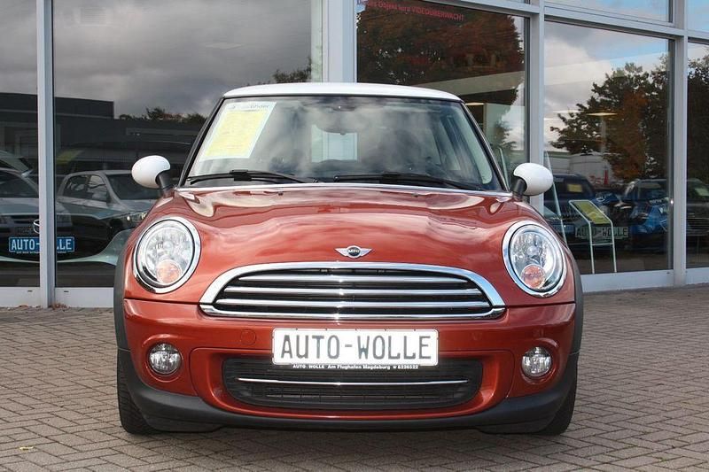 Gebraucht Mini Cooper 122 PS (89 kW) 2013 Orange Kleinwagen