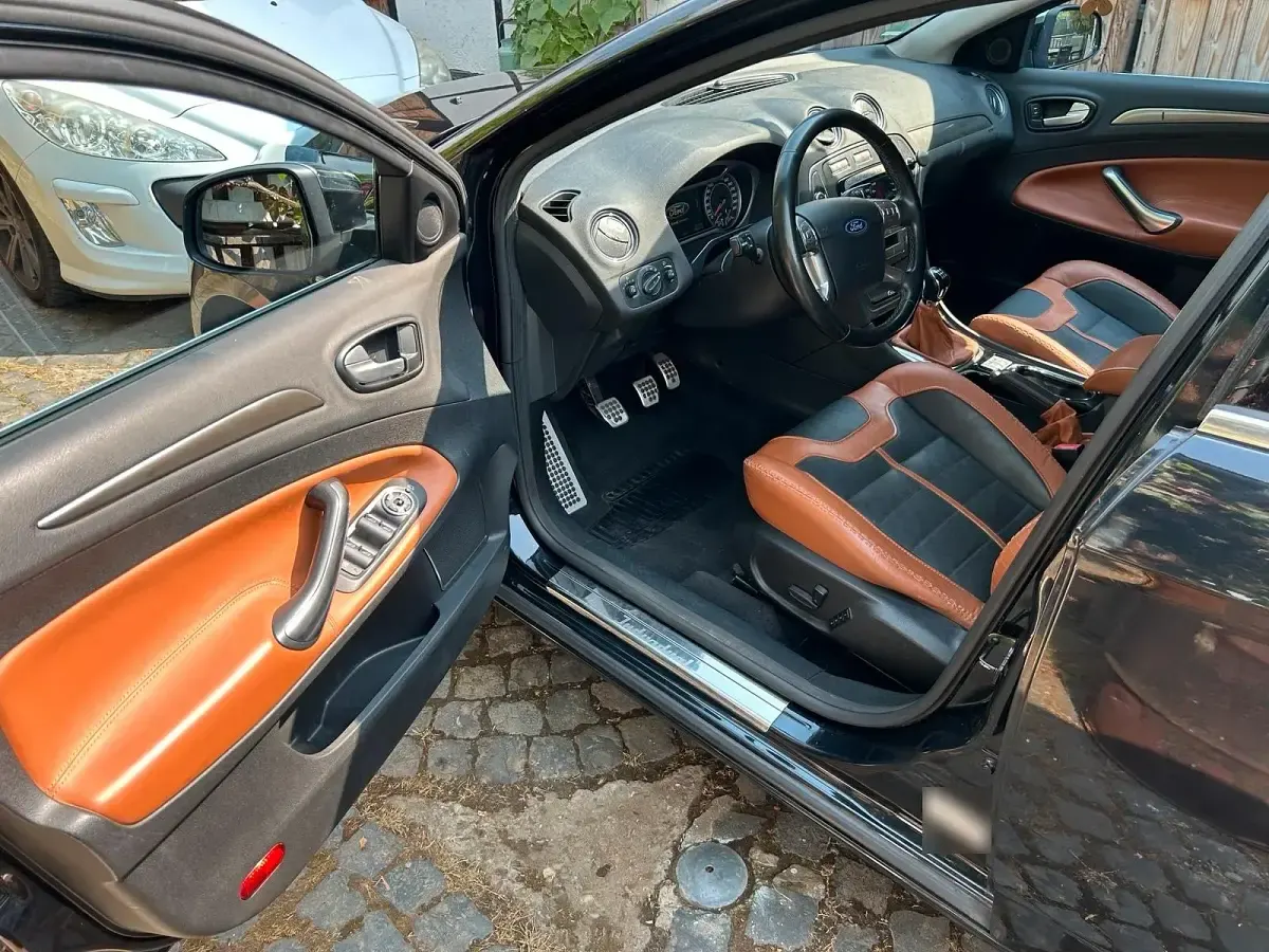 Gebraucht Ford Mondeo 145 PS (106 kW) 2008 Schwarz Kombi