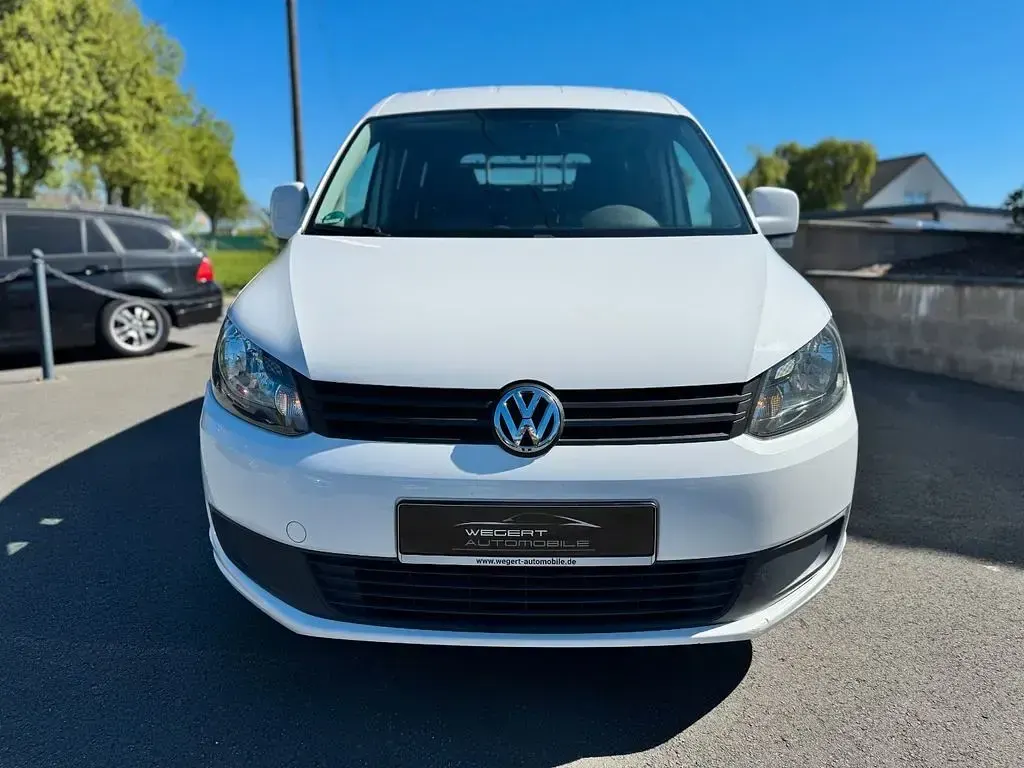 Second-hand VW Caddy 150 CP (110 kW) 2013 Alb Monovolum
