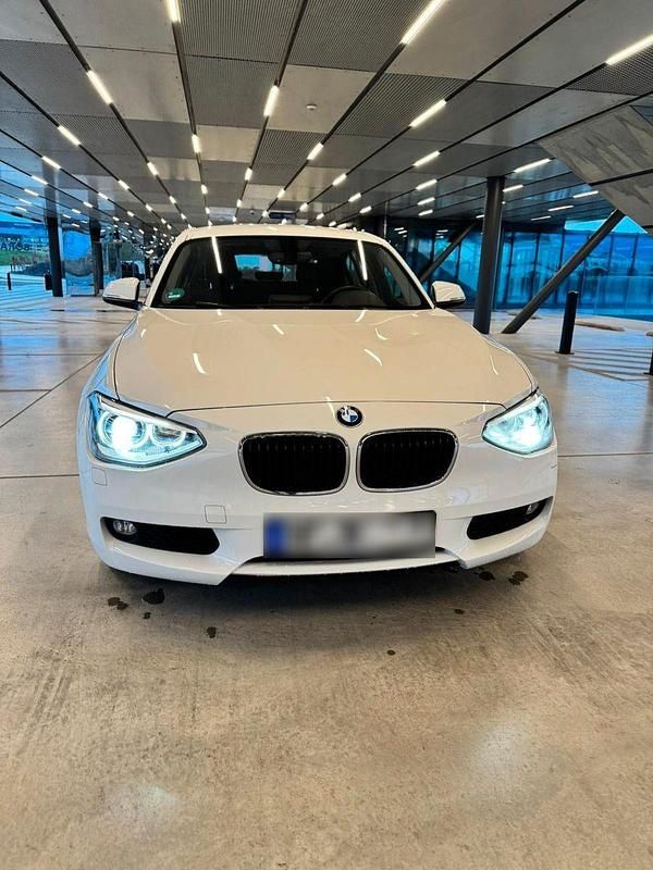 Gebraucht BMW 116 136 PS (100 kW) 2015 Weiß Kleinwagen