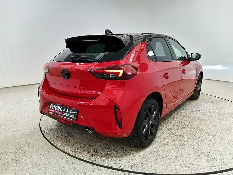 Usata Opel Corsa 101 CV (74 kW) 2023 Rosso Berlina