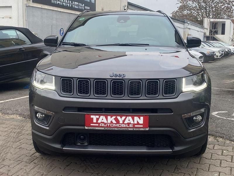 Gebraucht Jeep Compass 179 PS (131 kW) 2020 Schwarz SUV