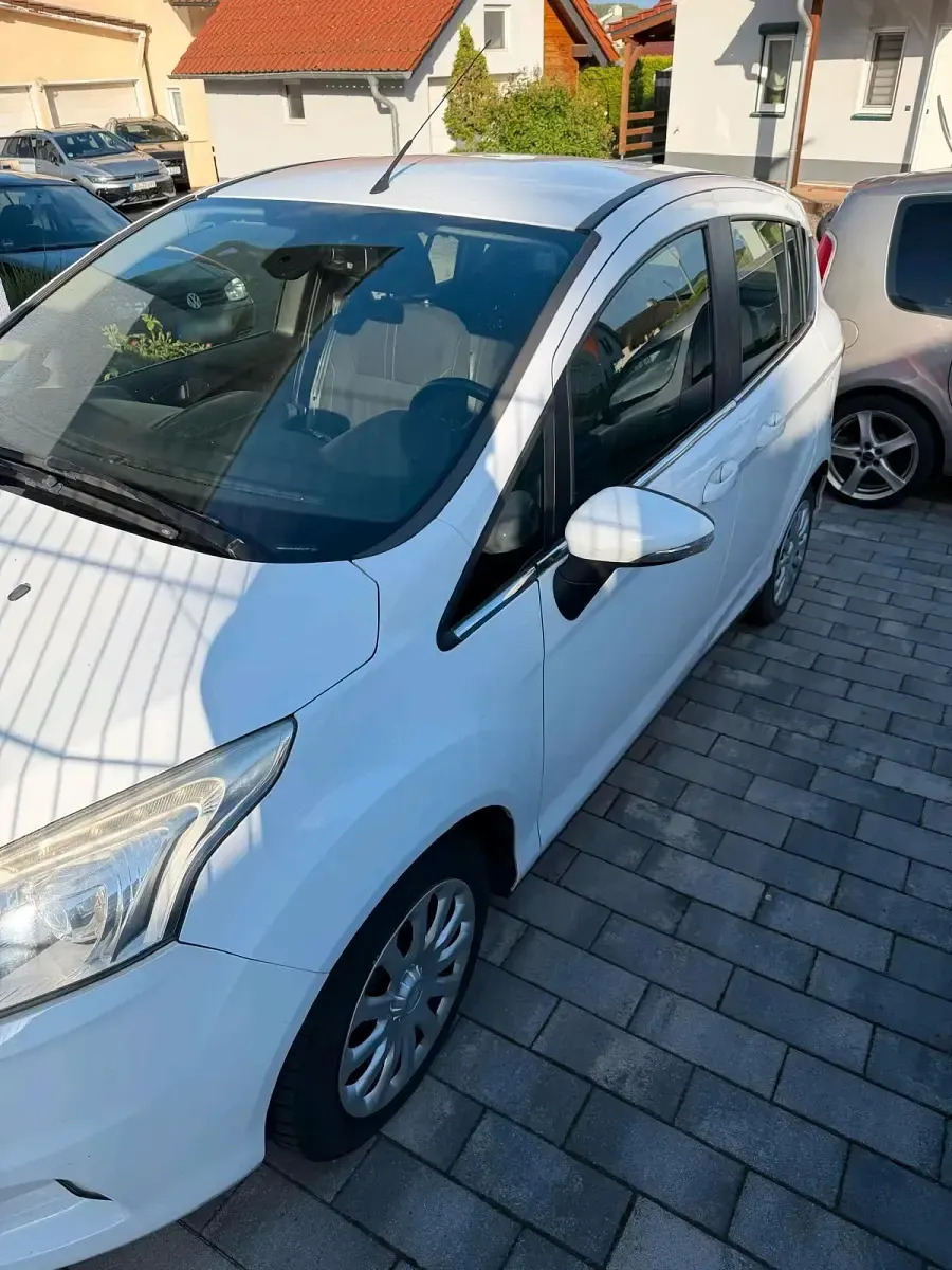 Gebraucht Ford B-MAX 100 PS (73 kW) 2013 Weiß Van / Kleinbus