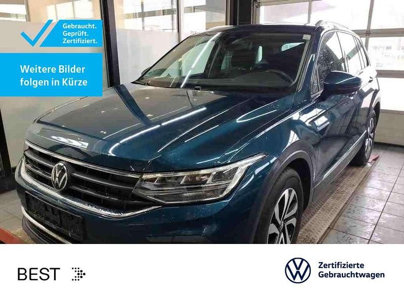 Gebraucht VW Tiguan Active 131 PS (96 kW) 2022 Nightshade blue metallic (metallic) SUV