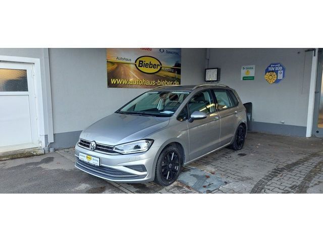 Grau Gebraucht 2018 VW Golf Sportsvan Comfortline Van / Kleinbus | 15.200 € (Fairer Preis) - Bild 1/1