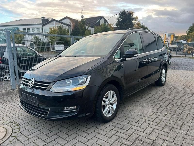 Schwarz Gebraucht 2012 VW Sharan Match Van / Kleinbus | 10.900 € (Guter Preis) - Bild 1/4