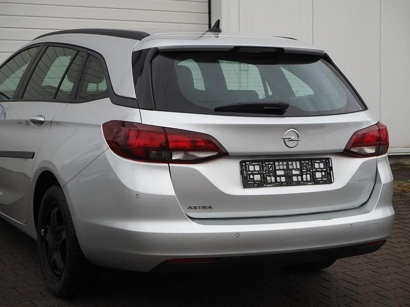 Gebraucht Opel Astra 110 PS (80 kW) 2018 Silber Kombi