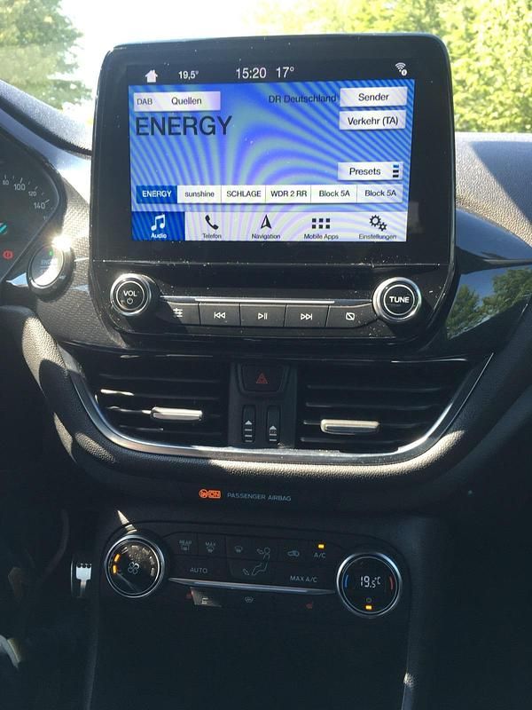 Gebraucht Ford Fiesta ST-Line 140 PS (102 kW) 2018 Grau Kleinwagen