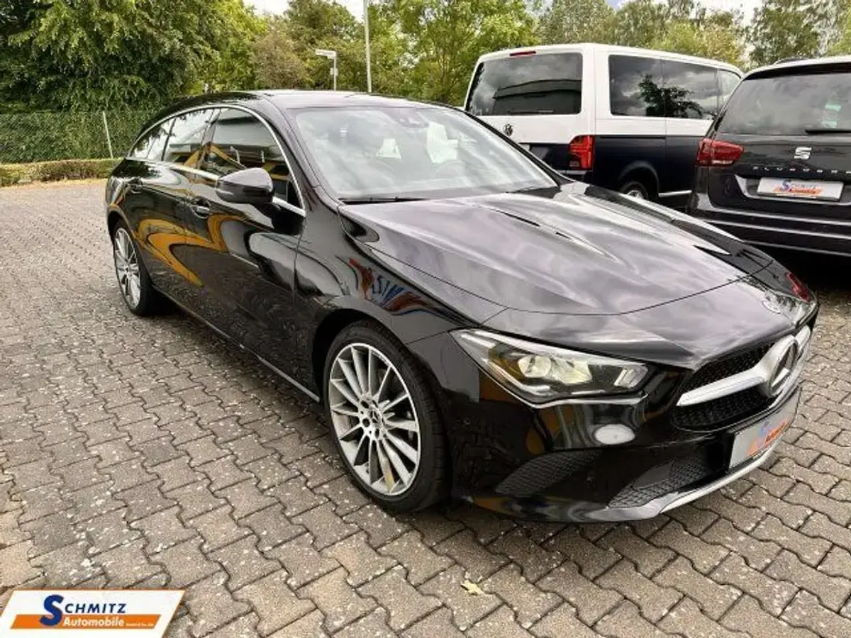 Gebraucht Mercedes CLA200 Progressive 150 PS (110 kW) 2020 Nachtschwarz  unilack Kombi