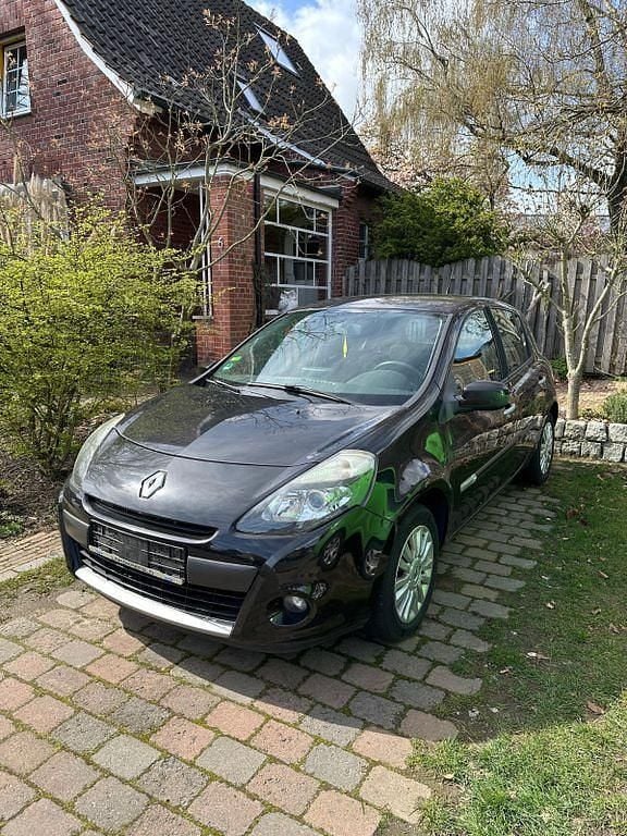 Second-hand Renault Clio II Expression 75 CP (55 kW) 2010 Negru Berlinǎ