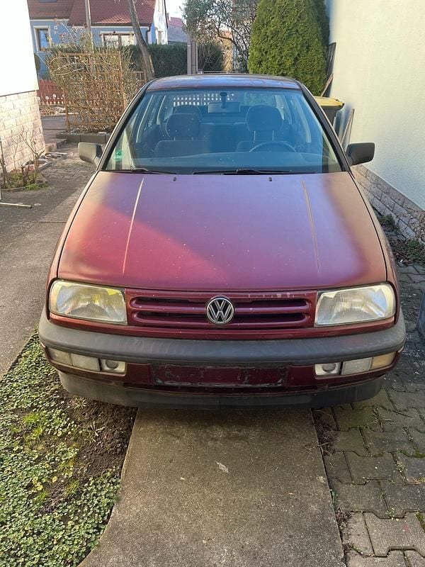 Gebraucht VW Vento 90 PS (66 kW) 1993 Braun Limousine