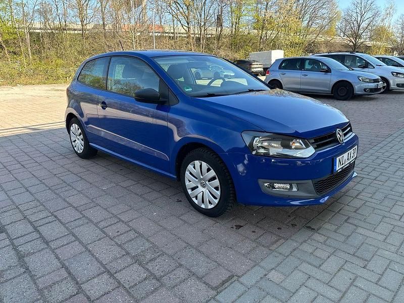 Used VW Polo 90 HP (66 kW) 2010 Blue Hatchback