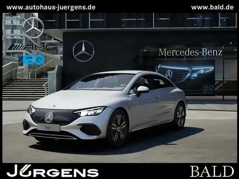 Gebraucht Mercedes EQE300 180 kW (245 PS) 2025 Silber metalliclack hightechsi Limousine