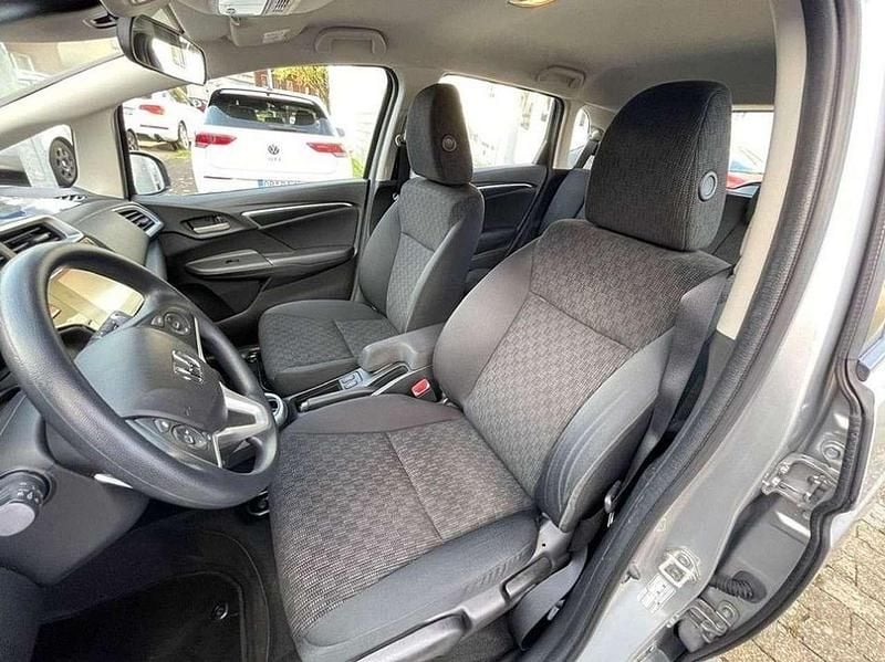 Grau Gebraucht 2015 Honda Jazz Trend Kleinwagen | 7.499 € (Superpreis) - Bild 1/4