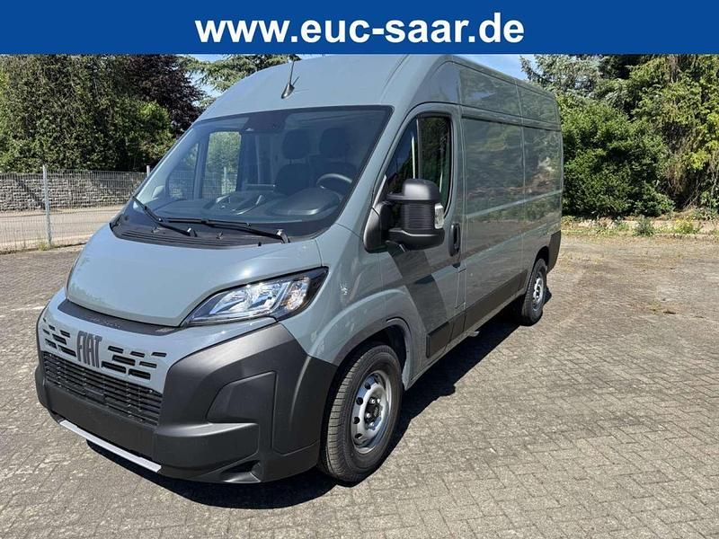 Gebraucht Fiat Ducato 140 PS (102 kW) 2025 Grau Van