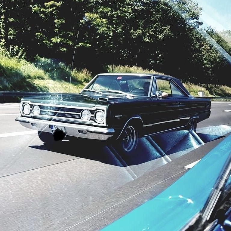 Grün Gebraucht 1967 Plymouth GTX Coupé | 45.000 € - Bild 1/4