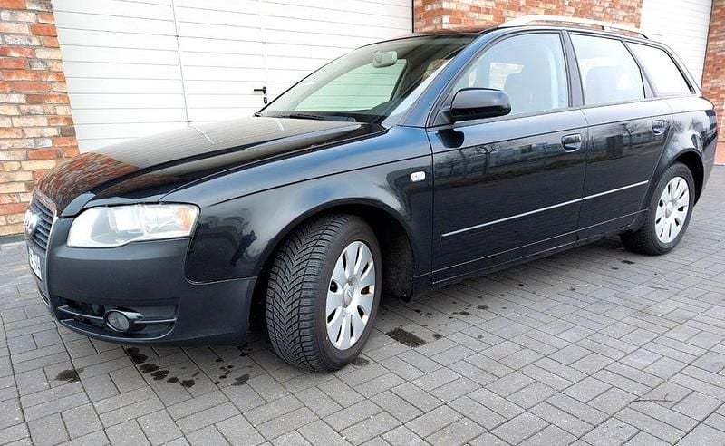 Gebraucht Audi A4 Comfort 232 PS (170 kW) 2006 Blau Kombi